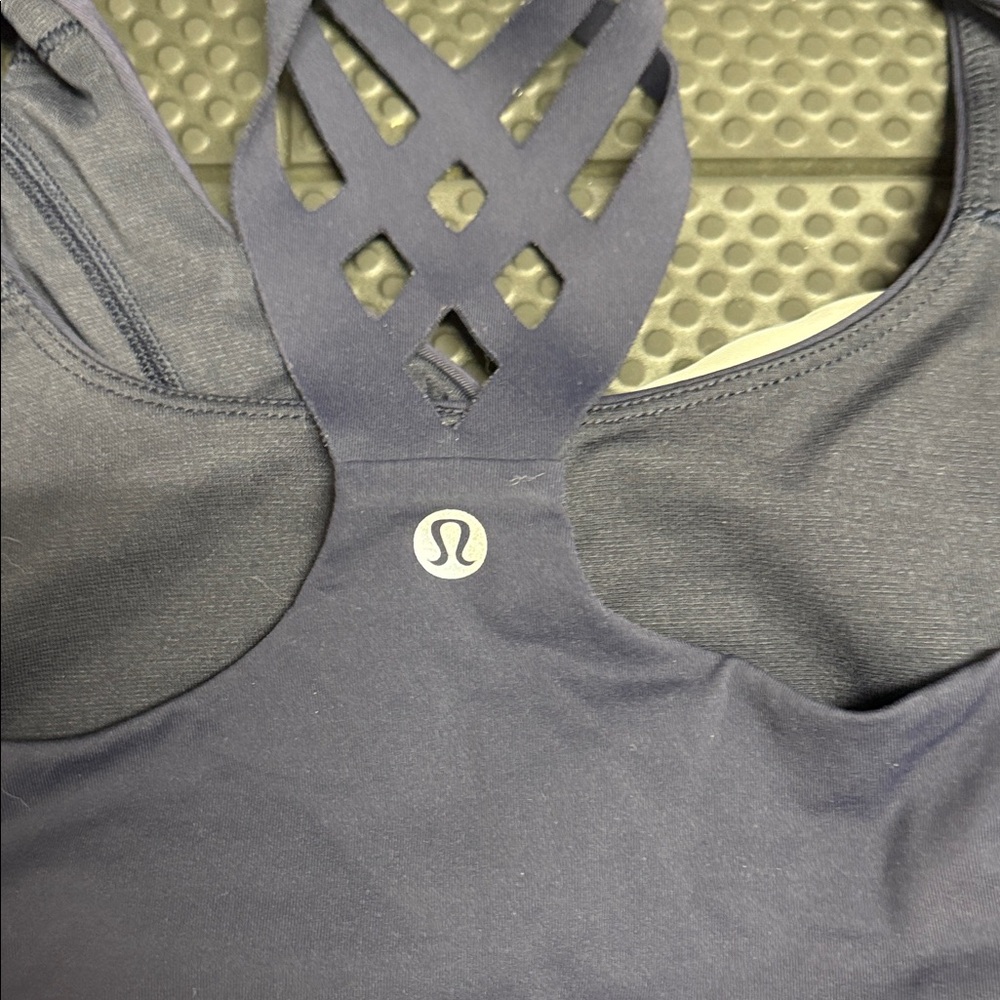 lululemon athletica Sports Bra duo- Navy, Blue, set of 2. - Picture 4 of 4